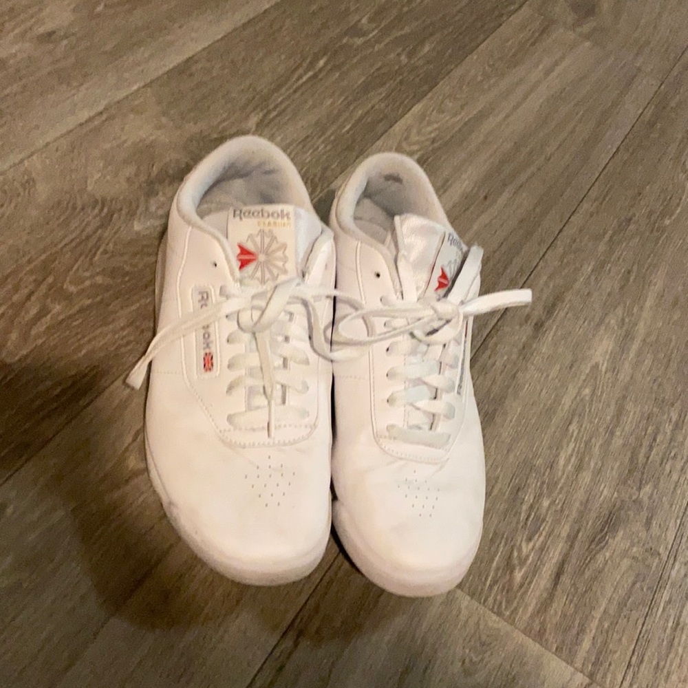 Reebok Classic Womens Size 9 sneakers